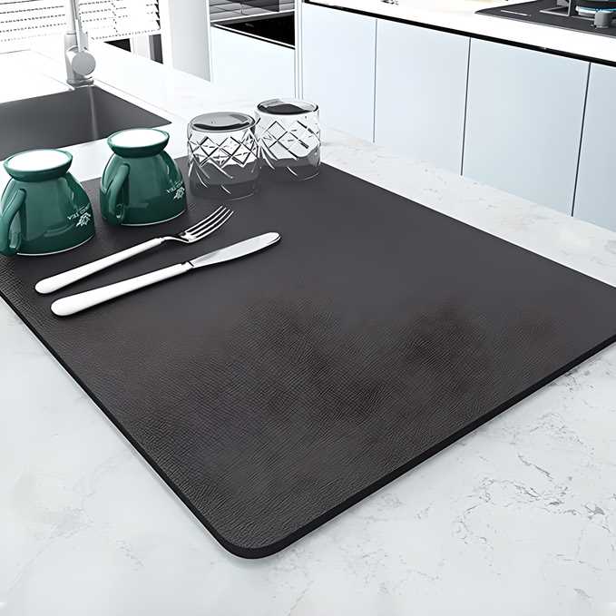💧 Ultra Absorbent Quick-Dry Kitchen Mat 🔥